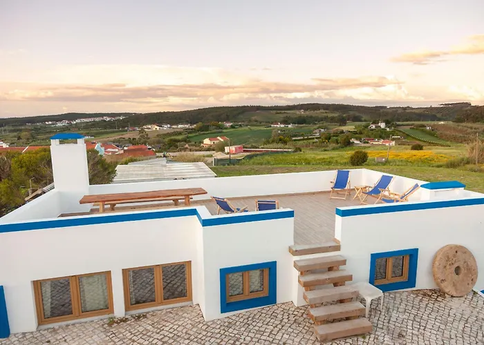 The Indigo Windmill Retreat, Peniche *