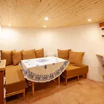 The Indigo Windmill Retreat, Peniche 빌라