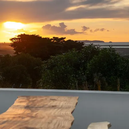 The Indigo Windmill Retreat, Peniche 아토우기아다발레이아