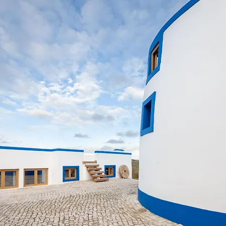 Villa The Indigo Windmill Retreat, Peniche