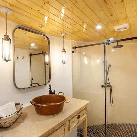 Villa The Indigo Windmill Retreat, Peniche *