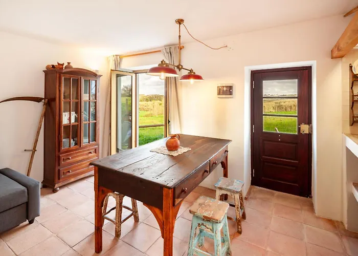 The Indigo Windmill Retreat, Peniche فيلة *