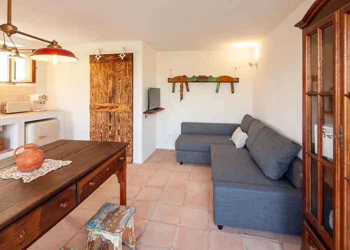 فيلة The Indigo Windmill Retreat, Peniche